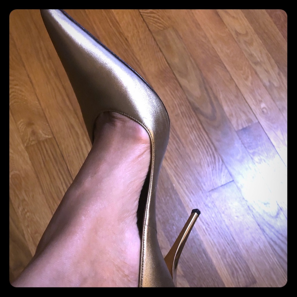 Bronze Stuart Weitzman heels